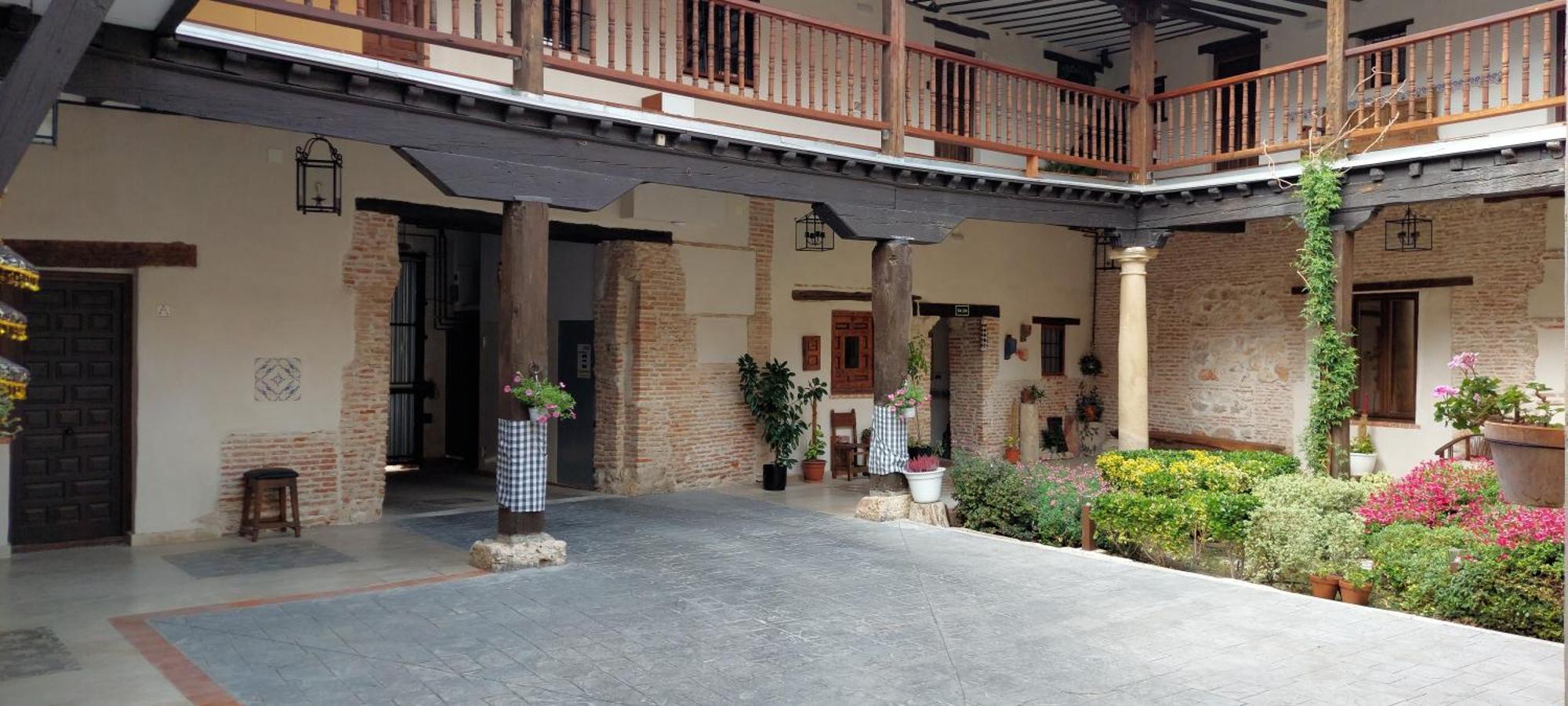 Apartamento La Casona del Asno Alcalá de Henares Exterior foto